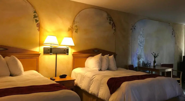 Четырёхместный номер Standard Chardonnay Lodge