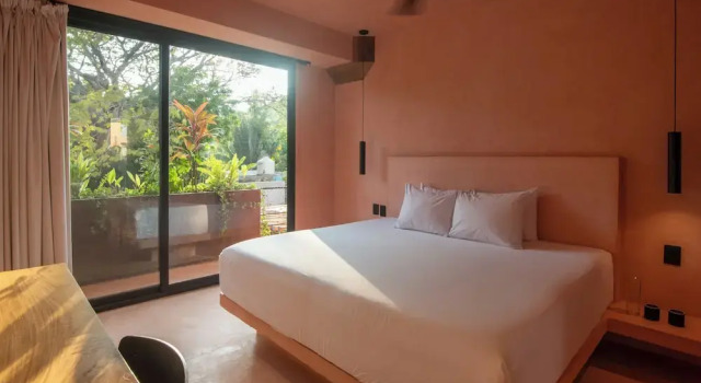 Двухместный номер Deluxe с балконом и с видом на сад Casa Toro La Punta