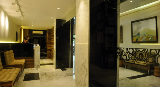 Diplomat Hotel