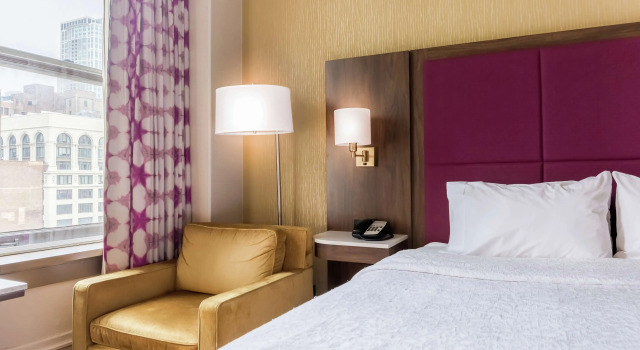 Hampton Inn Majestic Chicago Theatre District