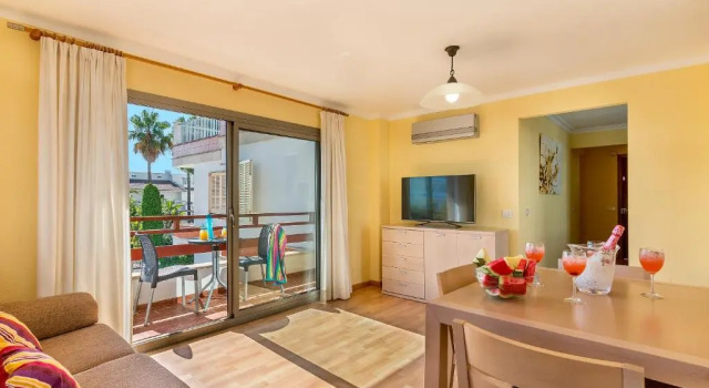 Apartment just 200 m from the Alcudia beach RSS, Book Apartment Alcudia Majorca
