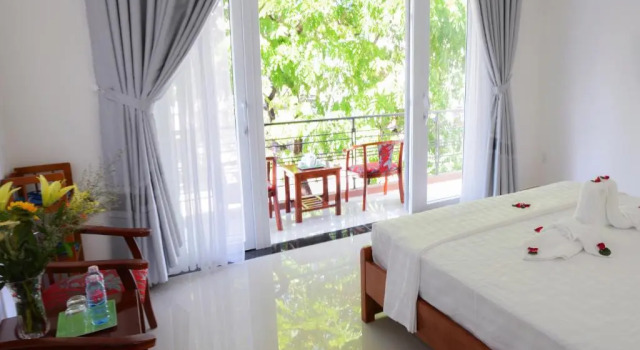 Двухместный номер Deluxe с балконом Horizon Homestay Hoi An