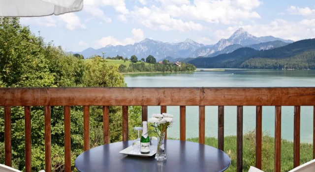 Апартаменты c 1 комнатой с видом на озеро Appartement-Hotel Seespitz