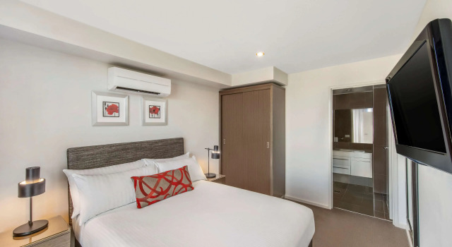 Двухместные апартаменты c 1 комнатой Adina Serviced Apartments Canberra Dickson