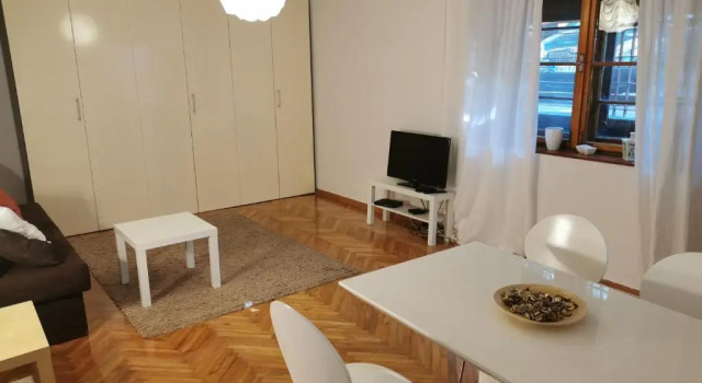 Cosy Garden apartment, center