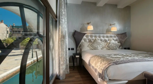 Двухместный номер Superior с видом на канал Palazzo Veneziano - Venice Collection