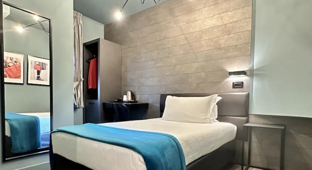 Одноместный номер Globus Urban Hotel