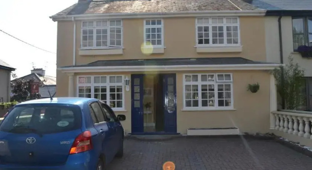 Kingdom House, Book Hotel Hotels in Kerry with Parking, Parking