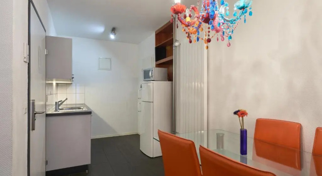 Апартаменты Hine Adon Fribourg City Hotel Self checkin