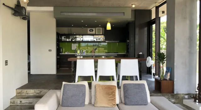 God Island Bed and Breakfast, Book Hotel Wujie Yilan County