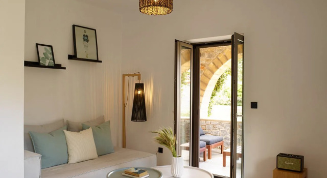 Люкс Calme Suites Mani