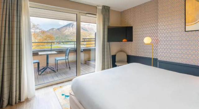 Двухместный номер Deluxe с видом на озеро Le Splendid Hotel Lac DAnnecy - Handwritten Collection