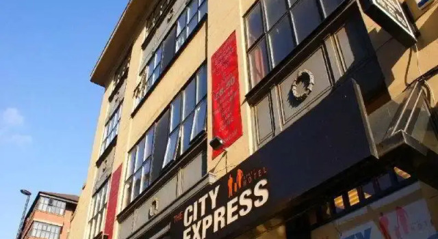 City Express Aparthotel, Забронировать Отель Отели Ньюкасл-апон-Тайн с парковкой, рядом с Дом Алдермана Фенвика, Парковка