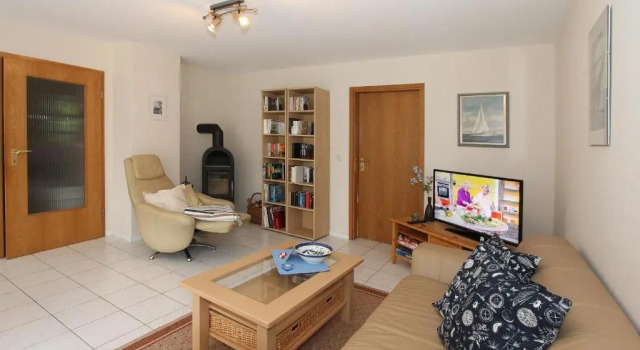 Haus Erlenweg Haus Erlenweg Appartement 1, Забронировать Апартаменты/квартира Шарбойц Holstein Switzerland, рядом с Пляж Hundestrand