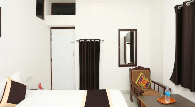 OYO 9470 The Grace Inn, Забронировать Отель Отели штата Раджастхана с завтраком, Завтраки
