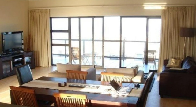 Waves Edge Apartments, Забронировать Апартаменты/квартира Отели Cape Peninsula с бассейном, Бассейн