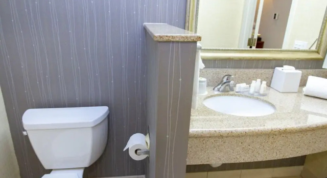 Habitación cuádruple Estándar Courtyard by Marriott Merced
