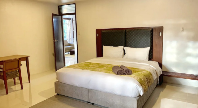 Коттедж Kidsfirst Apartment 6