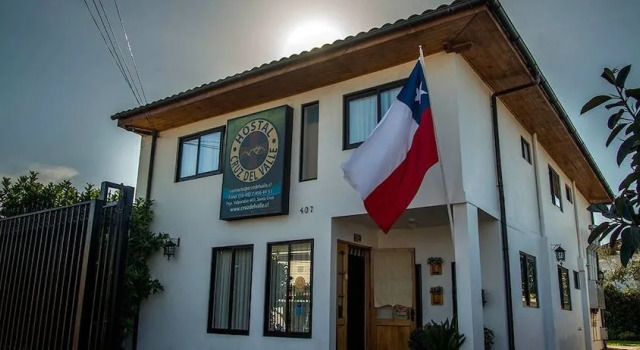 Hostal Cruz del Valle, Varaa Hotelli Hotellit Santa Cruz pysäköinnillä, Pysäköinti