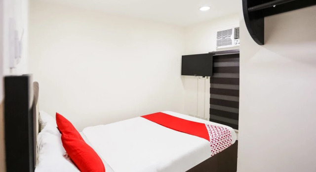 OYO 393 Triangle Apartelle, Prenota Hotel Manila 