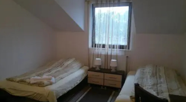 Hotel Diament- Zajazd u Przemka, Book Hotel Hoteller i Zgierz med parkering, Parkering