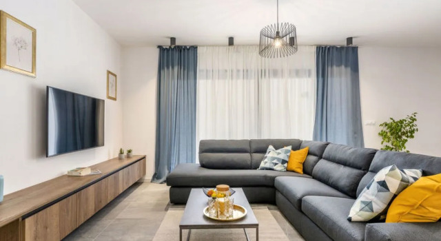 Villa Isabel with Heated Pool near Poreč, Забронировать Вилла Пореч Poreč Riviera, 3* 4*