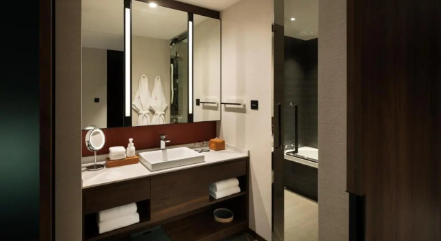 Двухместный номер Fuji Speedway Hotel, in The Unbound Collection by Hyatt