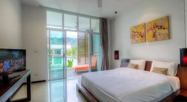 Bang Tao Beach Pool Villa