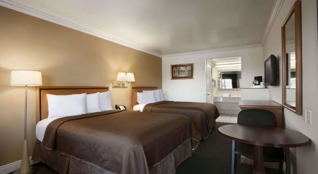 Travelodge San Diego Downtown Convention Center