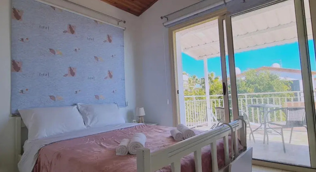 10 MEN - Stay Crystal Waves Maisonette