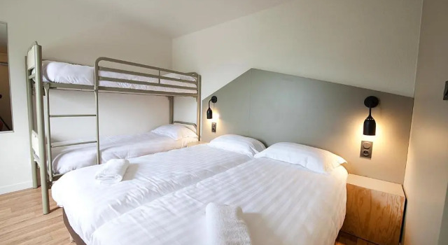 Семейный номер Standard Brit Hotel Essentiel Arverne - Clermont-Ferrand Sud
