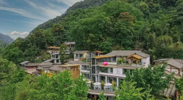Qingcheng Mountain Shiguang·Xingsu Private Tang Homestay, Boek Hotel Hotels in Chengdu met parkeren, Parkeren