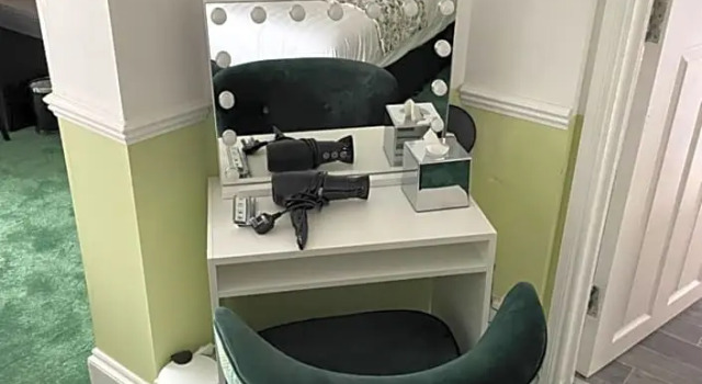 Двухместный люкс Barons Court Hotel