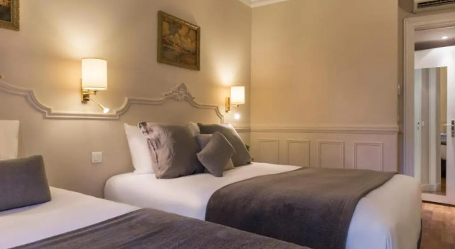 Двухместный номер Superior Hôtel De La Porte Dorée