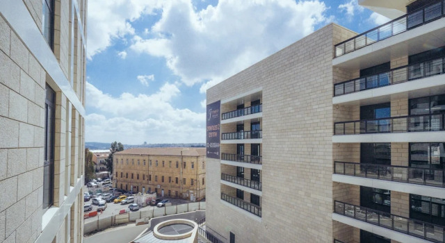 Luxury 2R Best location Amazing terrace