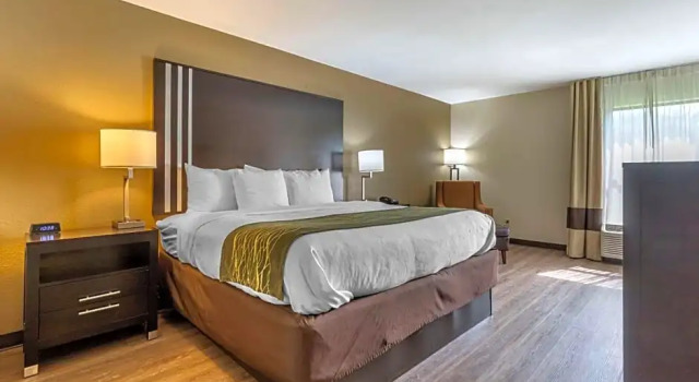 Номер Standard с видом на окрестности Comfort Inn near Downtown & Blue Ridge PKWY