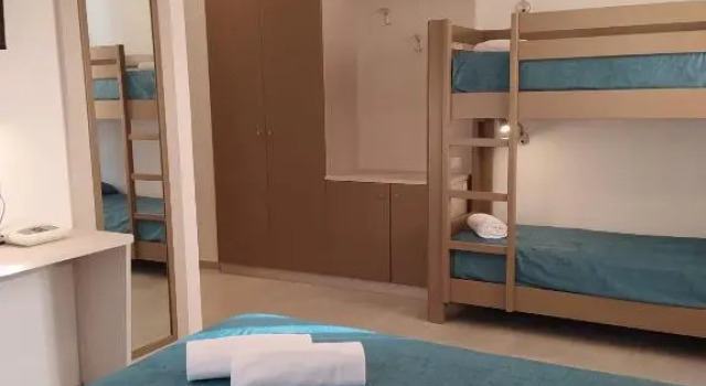 Четырёхместный номер Standard Hotel Maria