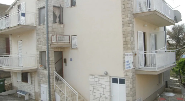 Apartment and Rooms Gasperov