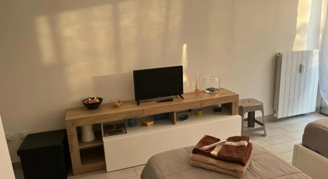 Студия Einaudi Apartment
