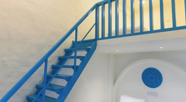 Четырёхместный номер Standard с балконом и с видом на город Endorphins Beach Villa