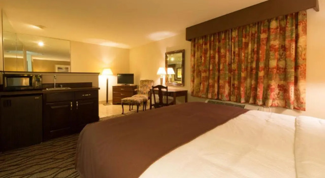Люкс Country Hearth Inn-Toccoa