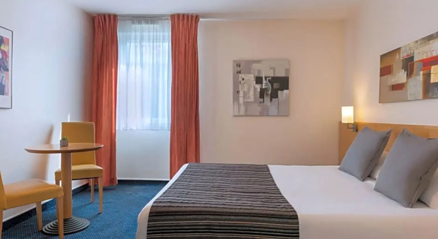 Двухместный номер Superior greet Hôtel Montbéliard