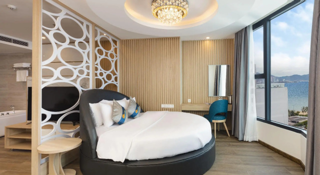 Люкс Lucky Sun Hotel Nha Trang Beach