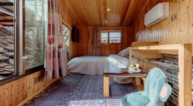 Люкс Дуплекс с балконом Huasao·1949 Designer Parent-Child Vacation Type Smart Homestay (Nanjing Yunshuiyao Waterwheel Store）