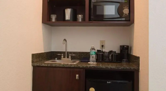 Двухместная студия SpringHill Suites Ridgecrest