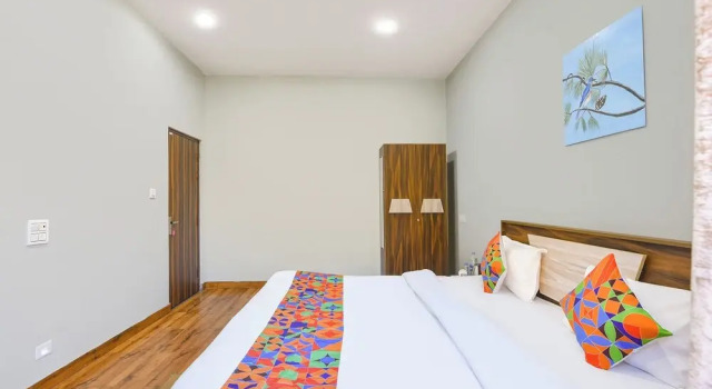 Fabhotel Kanwal Resort And Farms, Rezervovat Lázně / Resort Nainital Uttarakhand
