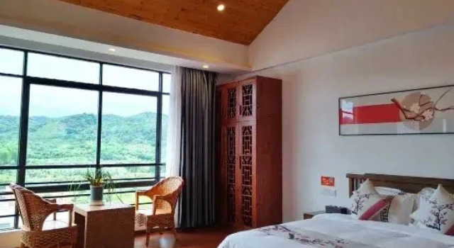 Люкс с 5 комнатами Haotianjing Tangquan Homrstay