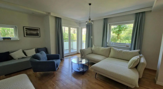 Apartament Verona, Varaa Huoneisto Hotellit Pommeri pysäköinnillä, Pysäköinti