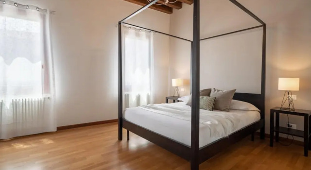 Herion Palace Apt 2 by Wonderful Italy, Забронировать Отель Каннареджо Венеция