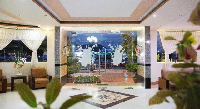 Long Chau Hotel